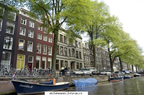 DESCOPERA LUMEA - Amsterdam, orasul tuturor posibilitatilor In timp - Cum va mai distratzi fratzilor?