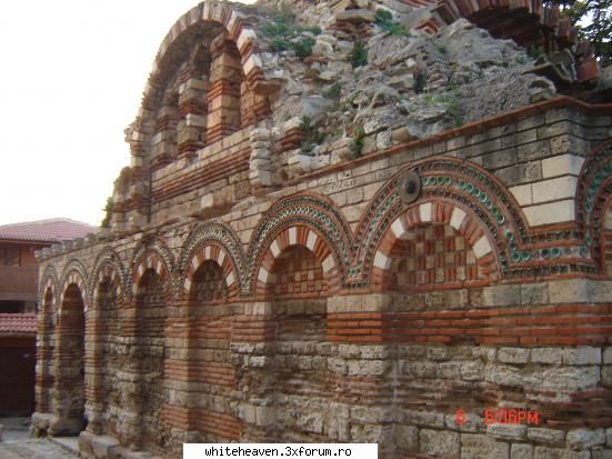 DESTINATII - O "comoara" arheologica medievala pastrata in - CE FACEM IN TIMPUL LIBER?