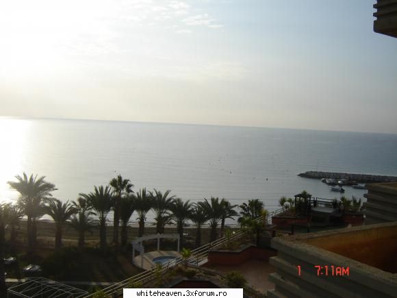 DESTINATII - Asta era gazda mea.....hotelu Golden Bay....o - CE FACEM IN TIMPUL LIBER?