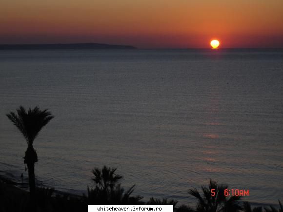 DESTINATII - un nou rasarit la Golden Bay surprins din - CE FACEM IN TIMPUL LIBER?